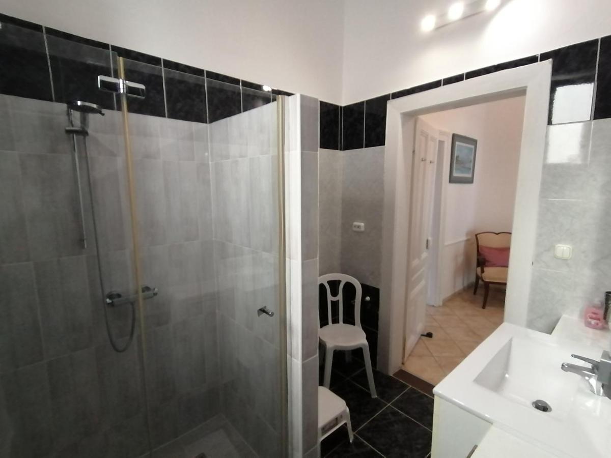 Anna Vendeghaz Apartment Keszthely Luaran gambar
