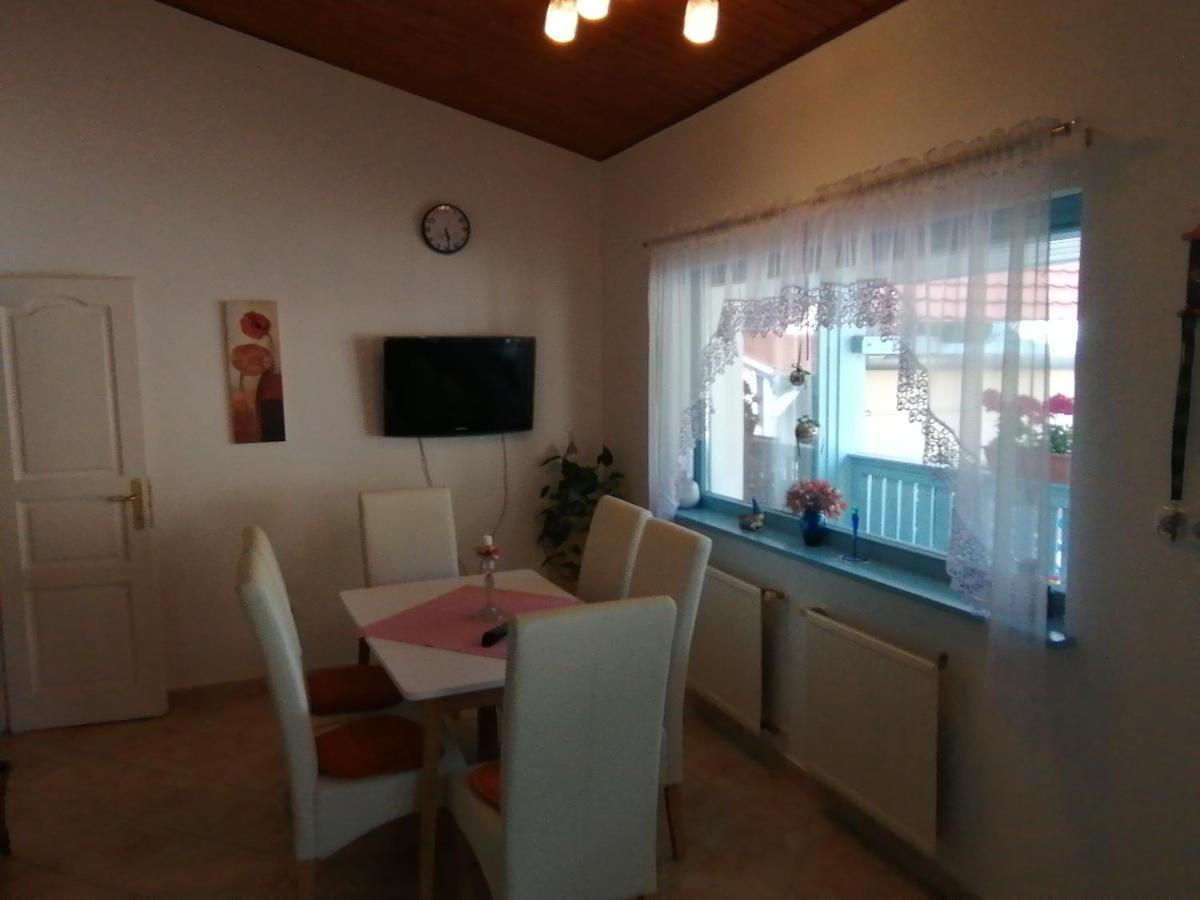 Anna Vendeghaz Apartment Keszthely Luaran gambar
